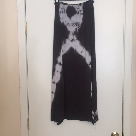 L NWOT LOVE TANJANE Maxi Skirt BB52 2218 - Picture 3 of 6